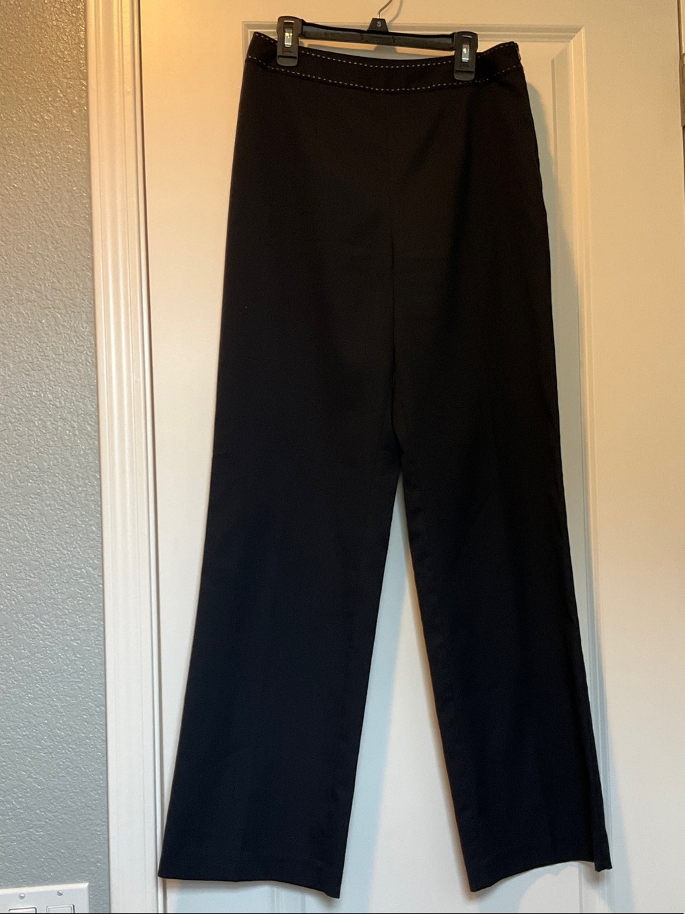 Van Heusen Black Wide-Leg Women's Pants size 6